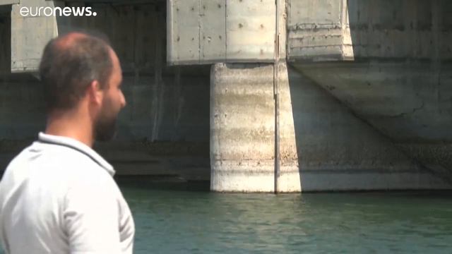 Турки перекроют реку Евфрат смотреть онлайн