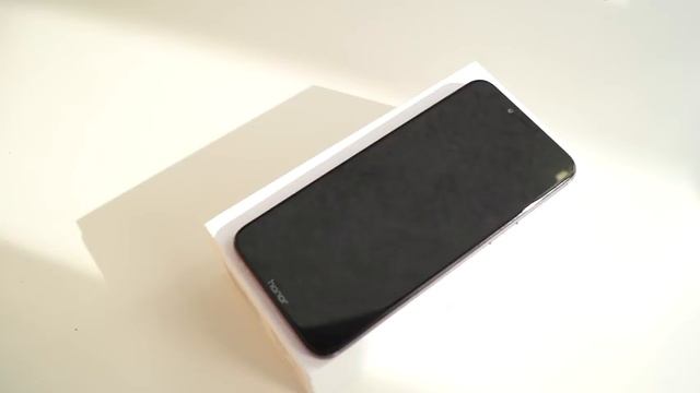 ЧЕСТНЫЙ ОБЗОР HONOR PLAY ! смотреть онлайн