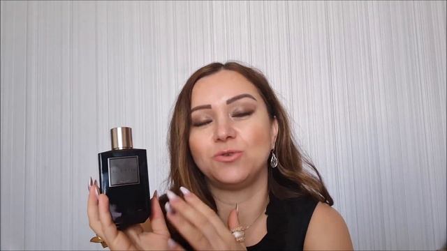 ELIA SAAB CUIR и ESSENCE ЛИНЕИЧКА смотреть онлайн
