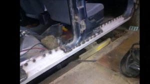 ЗАМЕНА ПОРОГОВ И АРОК НА КИА СЕФИЯ1993   N2