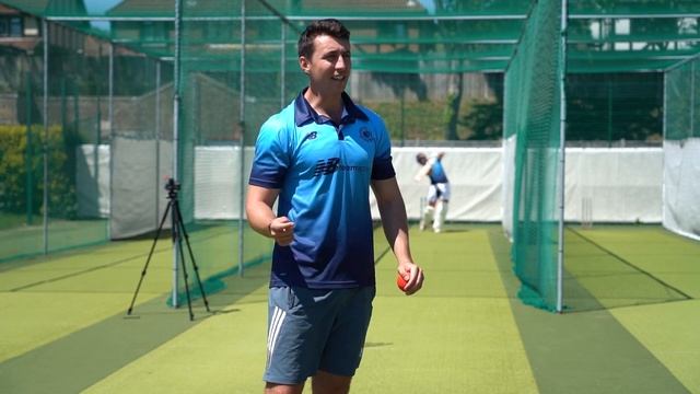 Village Cricket NET BATTLE! Jack vs Toby - who will win? смотреть онлайн