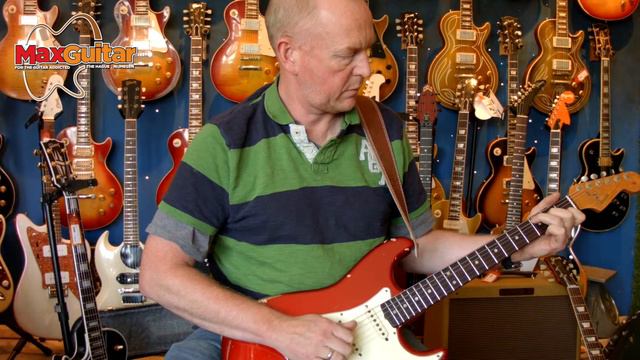 Max Guitar - Fender 1965 Stratocaster Candy Apple Red смотреть онлайн