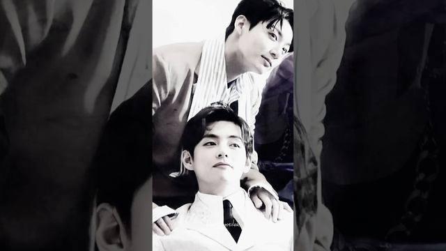 Я с тобой...  💜💚#вигуки #тегуки #таекук #vkook #tekook #taekook