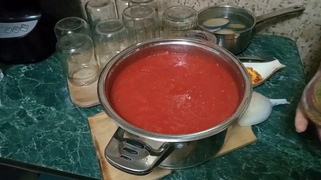 Томат на зиму из свежих помидоров. Простой и быстрый рецепт в домашних условиях с варкой без уксуса смотреть онлайн