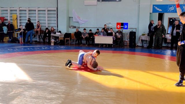 Доцоев Валентин 2 схватка в 44 кг Луганск смотреть онлайн