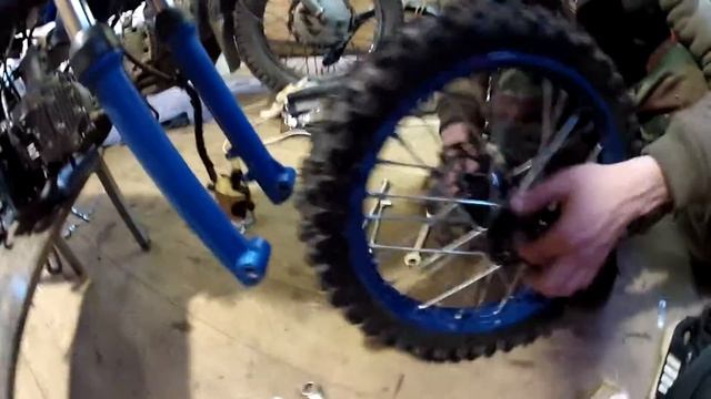[Garage] Александр купил себе C-Moto 14/12 KXD 125 смотреть онлайн