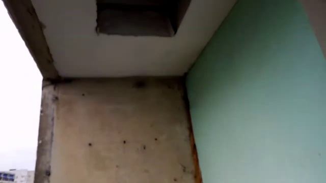 Демонтаж балкона #балкон #остекления #утипленя пола #монтаж окна #обшивка порапет балкона (5) смотреть онлайн