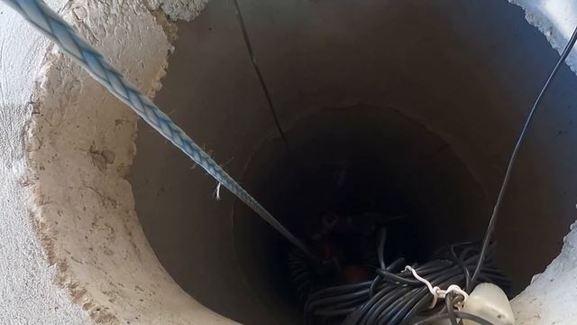 ЗАВОДИМ ВОДУ С КОЛОДЦА В ДОМ/ПРИЕХАЛ КОСТЯН/СТРОЙКА ПОЛНЫМ ХОДОМ смотреть онлайн