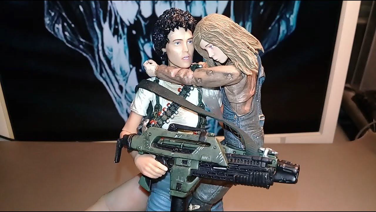 Review! 2016 Neca “Rescuing Newt” 2-Pack From Aliens Film! смотреть онлайн