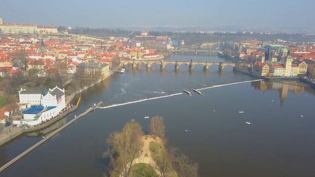 На авто в Европу. Озеро Кимзе, Прага и Краков. Чешские замки и пещеры, Аустерлиц и Освенцим смотреть онлайн