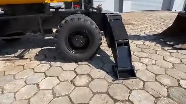 JCB JS 200W смотреть онлайн