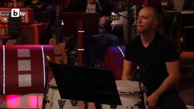 Преслава и Ку-Ку Бенд - Йовано, Йованке, live Шоуто на Слави 2013 смотреть онлайн