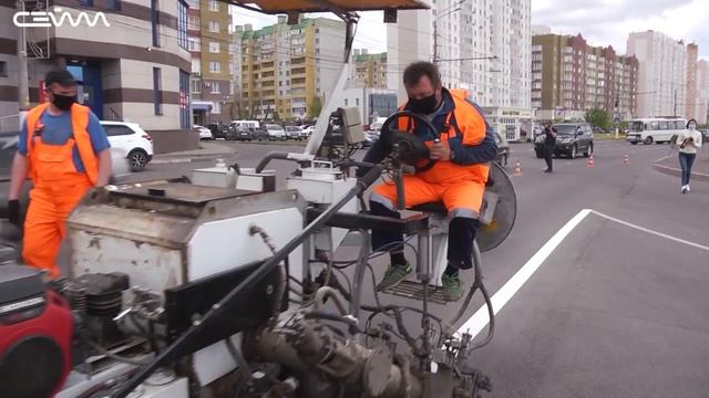 Роман Старовойт оценил ход ремонта курских дорог смотреть онлайн