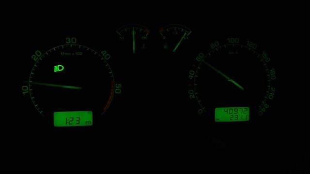 Skoda Octavia Tour 1.9 TDI 101 cp consum mediu 3,7L смотреть онлайн