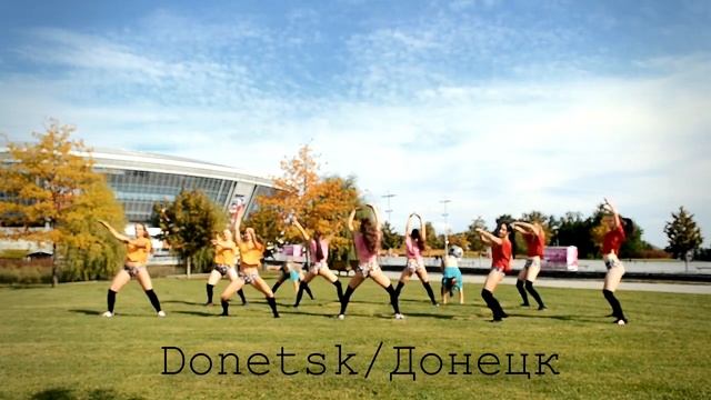 Reggaeton flashmob international - Daddy Yankee - Shaky Shaky смотреть онлайн