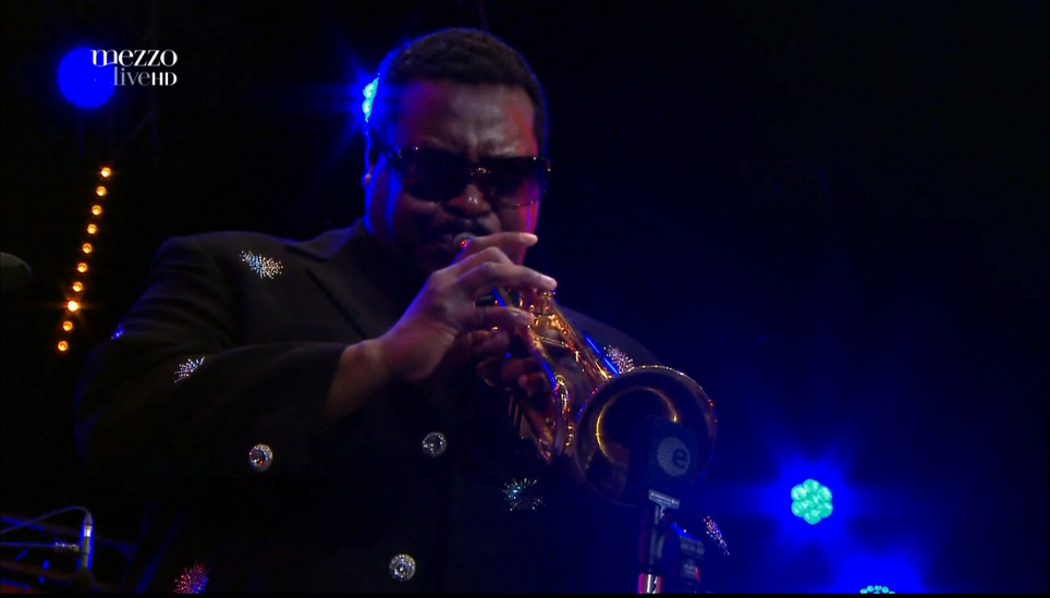 Bitches Brew Beyond - Nefertiti =HD= смотреть онлайн