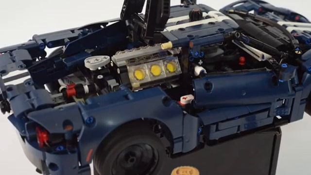 Power Functions Kit for LEGO 2022 Ford GT #42154 смотреть онлайн