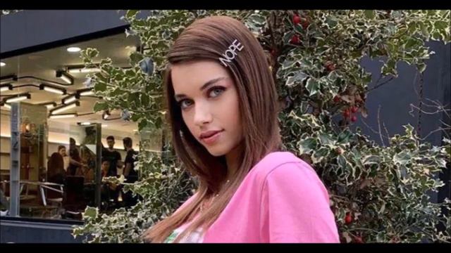 Afra Saraçoğlu habló sobre el personaje de Seyran que interpreta смотреть онлайн