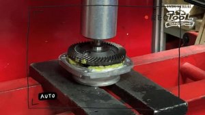 Распрессовка шестерни УШМ Makita 9069