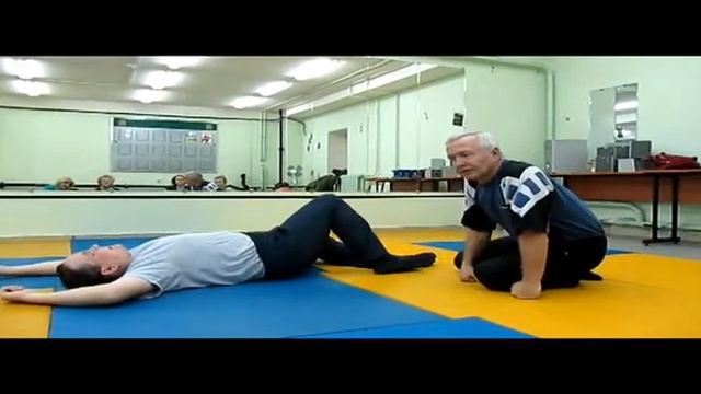 Цигун. Работа волной в паре сидя