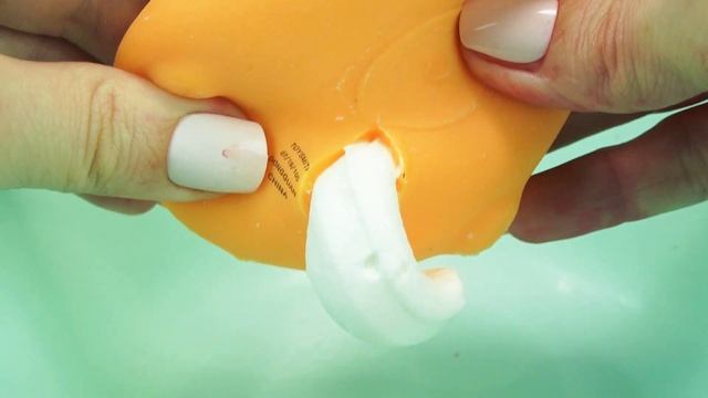 What's Inside Squishy Toys! What's Inside Skeleton And Glitter Ball Squishy? смотреть онлайн