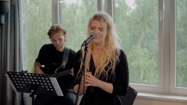Elīza Evalde - "Jackie", "High Up In The Sky", "American Tune", "Solitary" смотреть онлайн