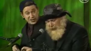 Братья Пономаренко .  В электричке