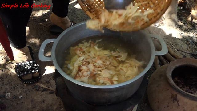 Tasty Fish Soup Cooking Palm Fruit - Simple Life Cooking смотреть онлайн