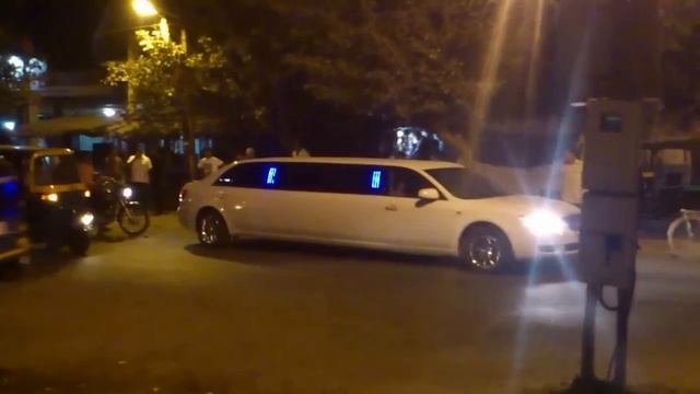 HYUNDAI SONATA EMBERA V6 LIMOUSINE SPOTTED IN NADIAD смотреть онлайн