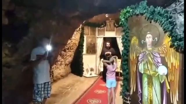 #vlog Пещера Апостола Андрея Первозванного. Румыния // Travel In Romania