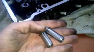 Как определить втулку направляющую втулок клапана на классике.