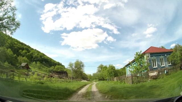 Село Лох, дорога на Симов родник (Новобурасский район Саратовской обл., Россия). 21 мая 2023 смотреть онлайн