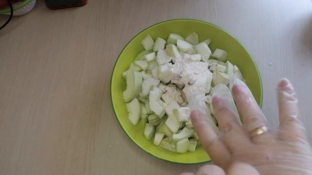 Пикантный салат из кабачков. Готовлю каждый день. Горячий кабачковый салат смотреть онлайн