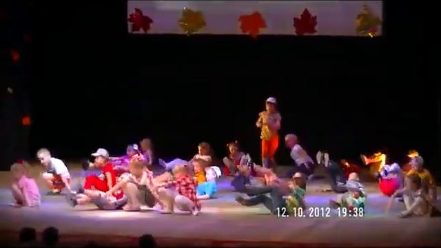 Мы маленькие дети. Показательный номер. Ритм. 2012. Хроника смотреть онлайн