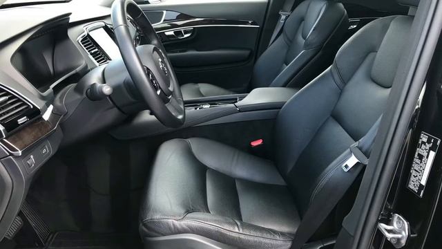 2016 Volvo XC90 Momentum смотреть онлайн