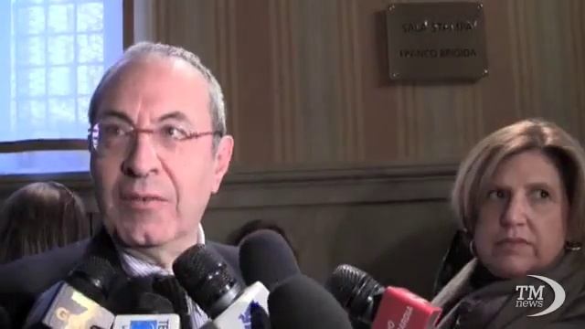 COMUNE MILANO DEDICA SALA STAMPA A STORICO CUSTODE FRANCO BRIGIDA смотреть онлайн