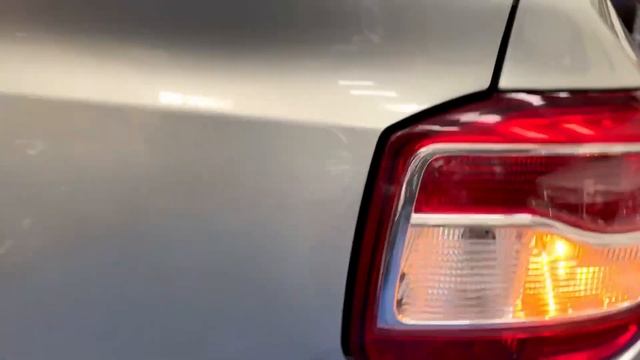 Renault Logan Night & Day смотреть онлайн