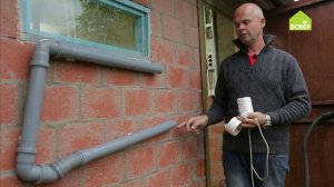 Протаскиваем провод через трубу