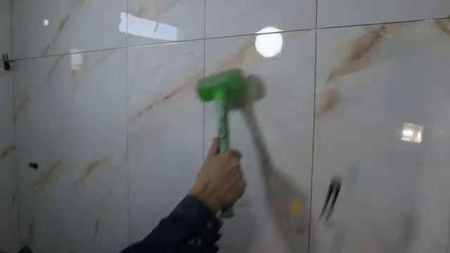 С чего начать укладку плитки в ванной комнате... смотреть онлайн