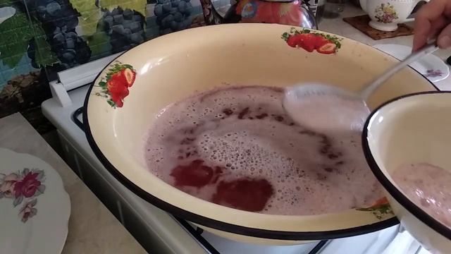 Варенье из клубники смотреть онлайн