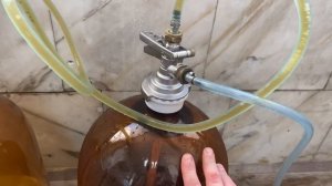 Бескислородный перелив пива из кега в кег | Снятие с осадка пива в кеге