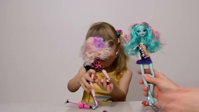 МАМА ты сломала МОНСТЕР ХАЙ смотреть онлайн