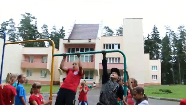 Лагерь 2016. Работа на перекладине смотреть онлайн