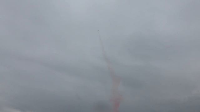 Квадрокоптер с краской смотреть онлайн