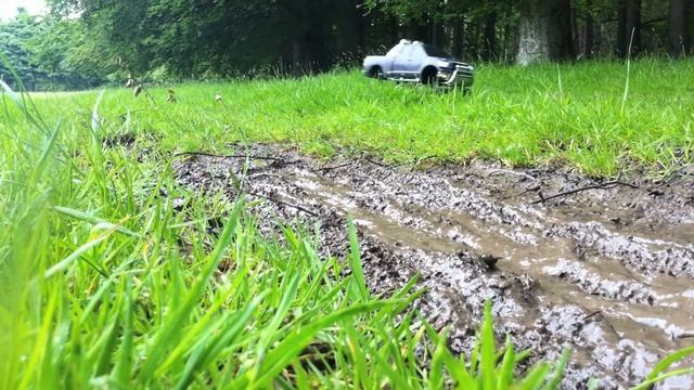 RC Tamiya Tundra Forest Trial смотреть онлайн
