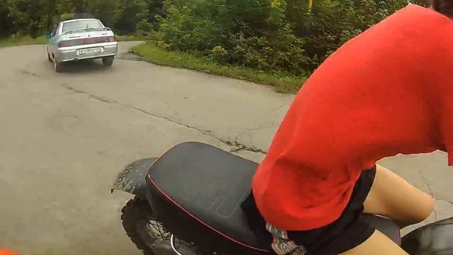 WTF Момент на мотоцикле. Иж Юпитер 5 с люлькой смотреть онлайн