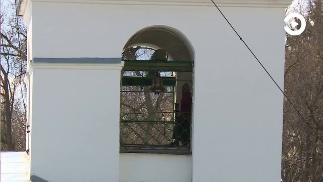 Над Пензой в честь Воскресения Спасителя зазвучал пасхальный благовест смотреть онлайн