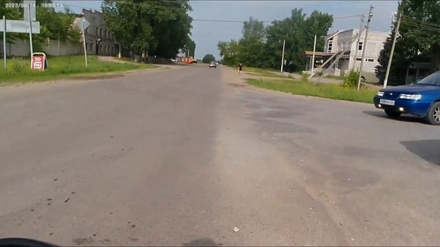 Дураки на дорогах. Покатушки на мопеде. Новоаннинский. 2023 год. Мопед Альфа. смотреть онлайн
