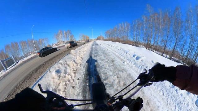 Зимой на велосипеде было лучше? смотреть онлайн