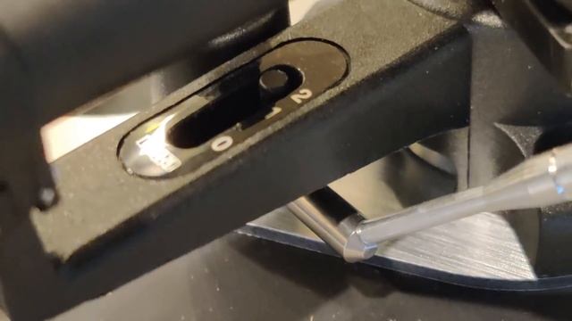 My Big Turntable Reveal! What Records I Played First & All Of The Details! смотреть онлайн